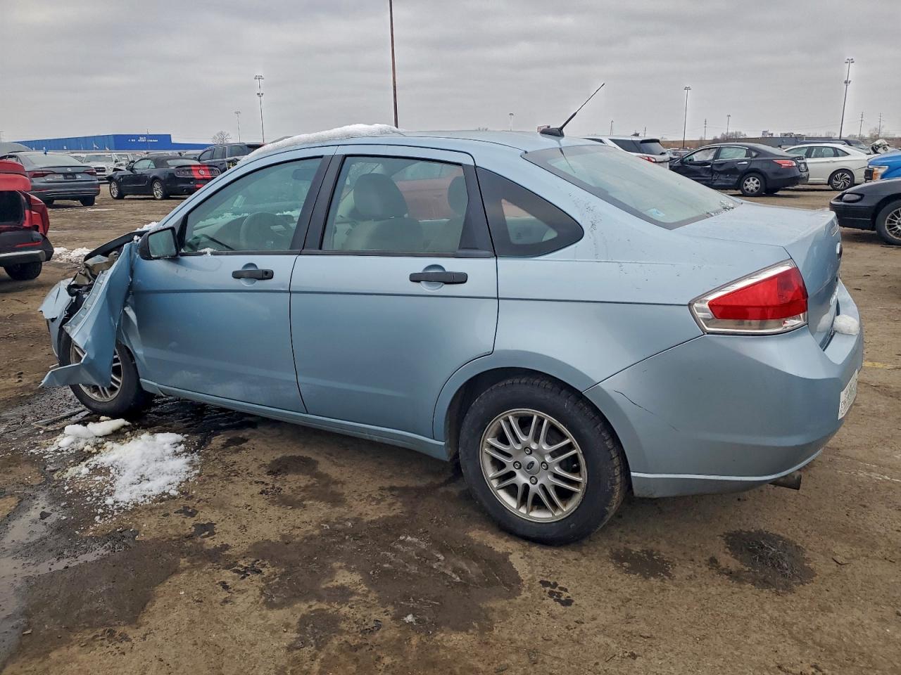2009 FORD FOCUS SE photo 3