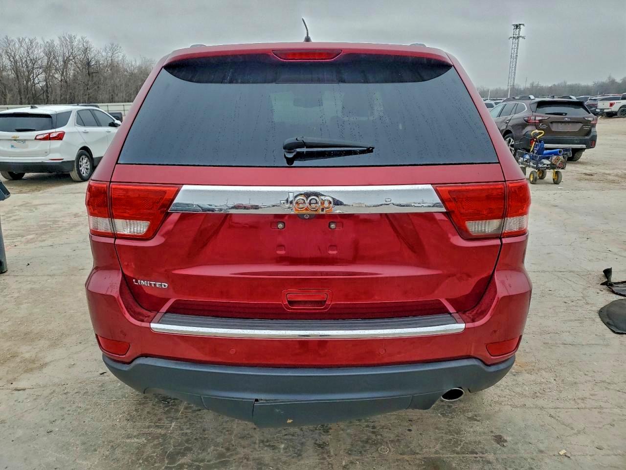 2012 JEEP GRAND CHEROKEE LIMITED photo 6