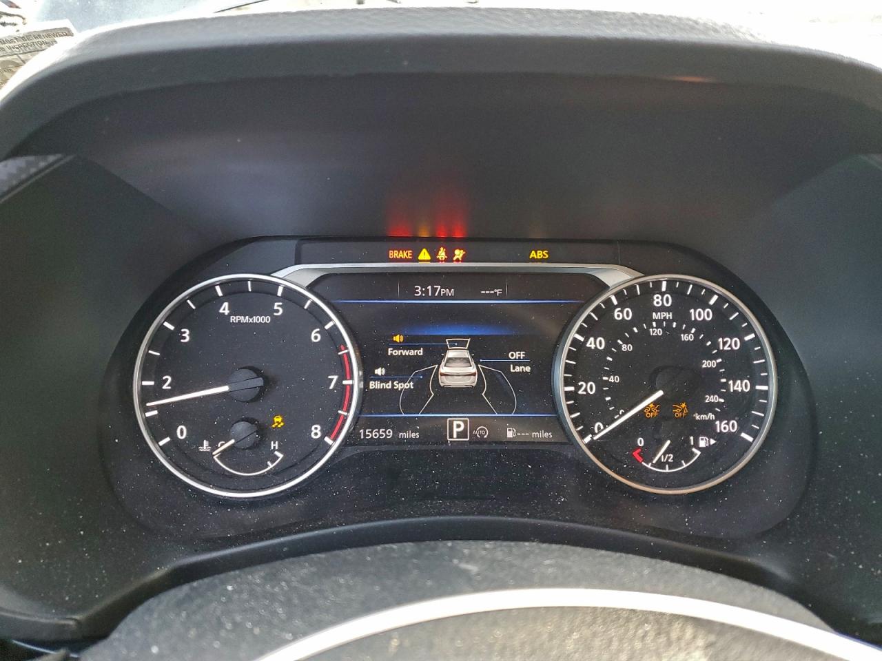 2025 NISSAN SENTRA SR photo 9