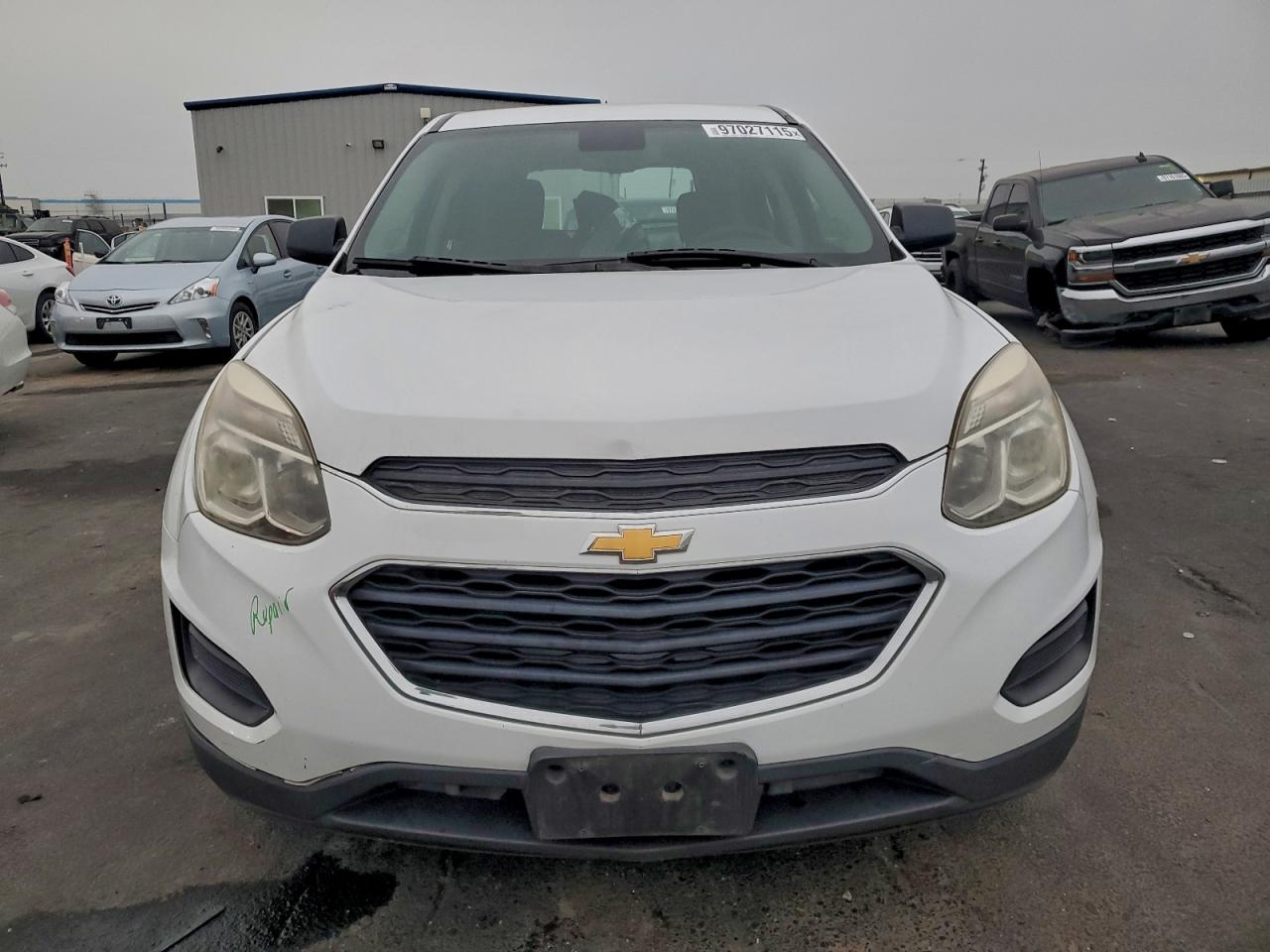 2017 CHEVROLET EQUINOX LS photo 5