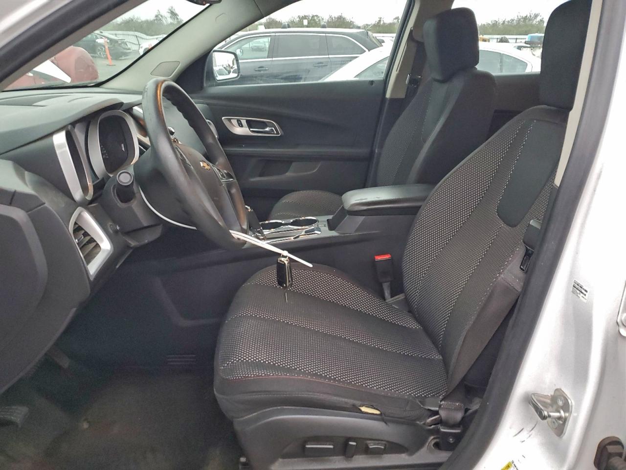 2017 CHEVROLET EQUINOX LS photo 7