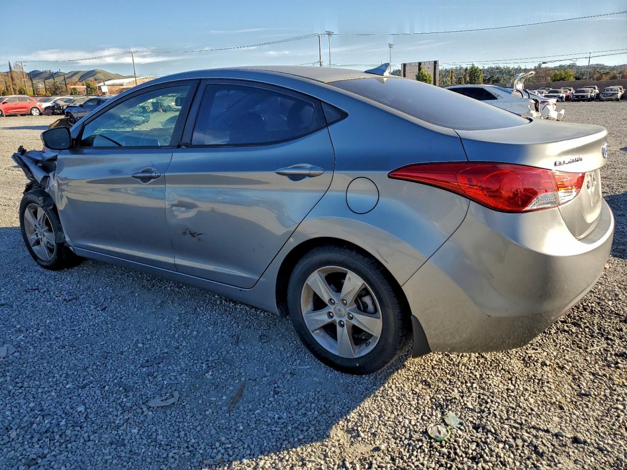 2013 HYUNDAI ELANTRA GLS photo 2