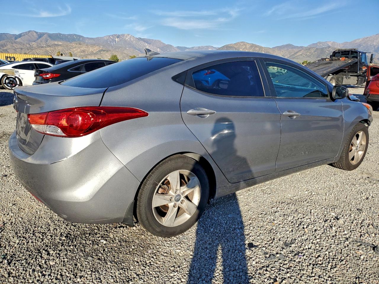 2013 HYUNDAI ELANTRA GLS photo 3