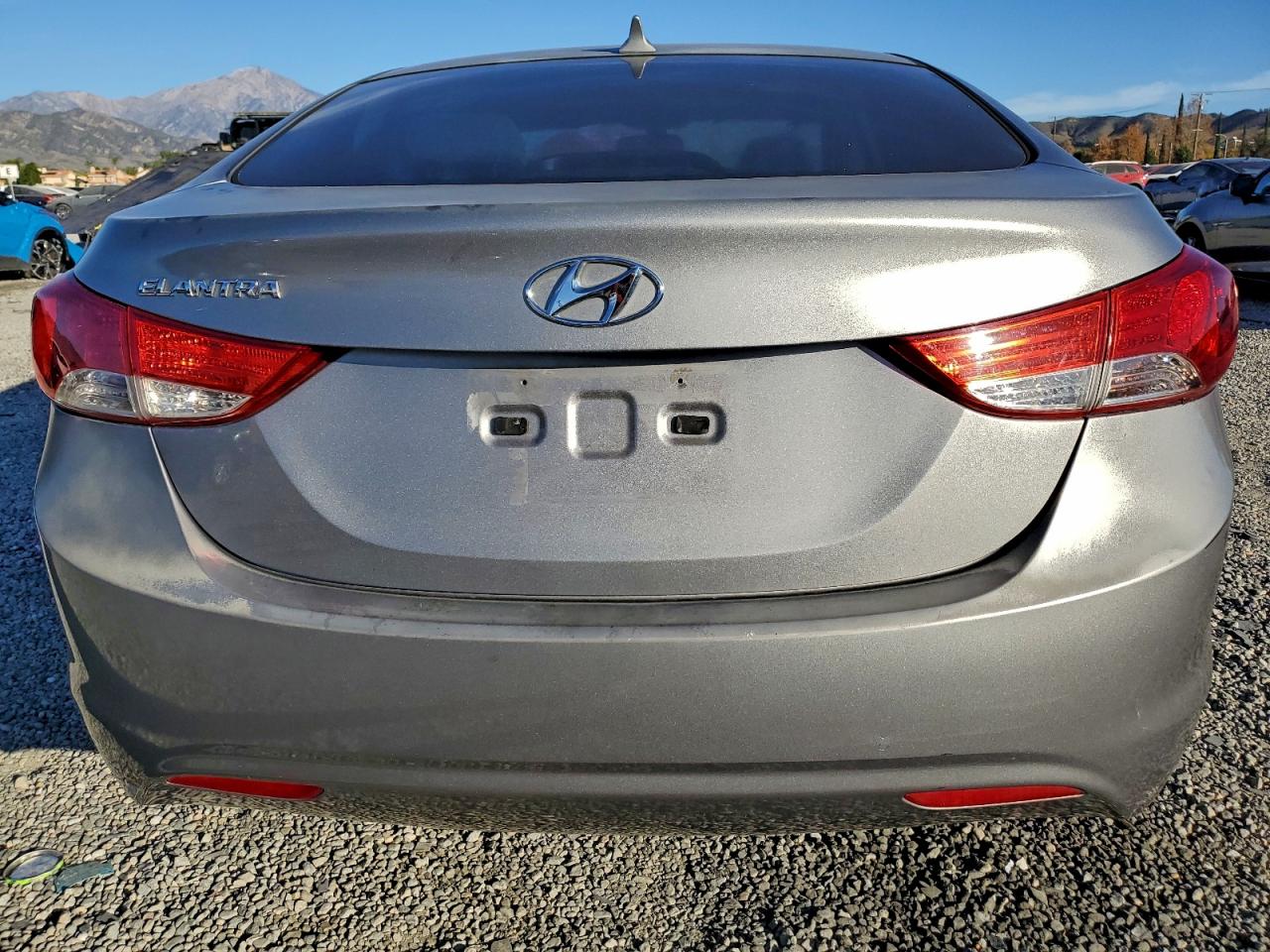 2013 HYUNDAI ELANTRA GLS photo 6