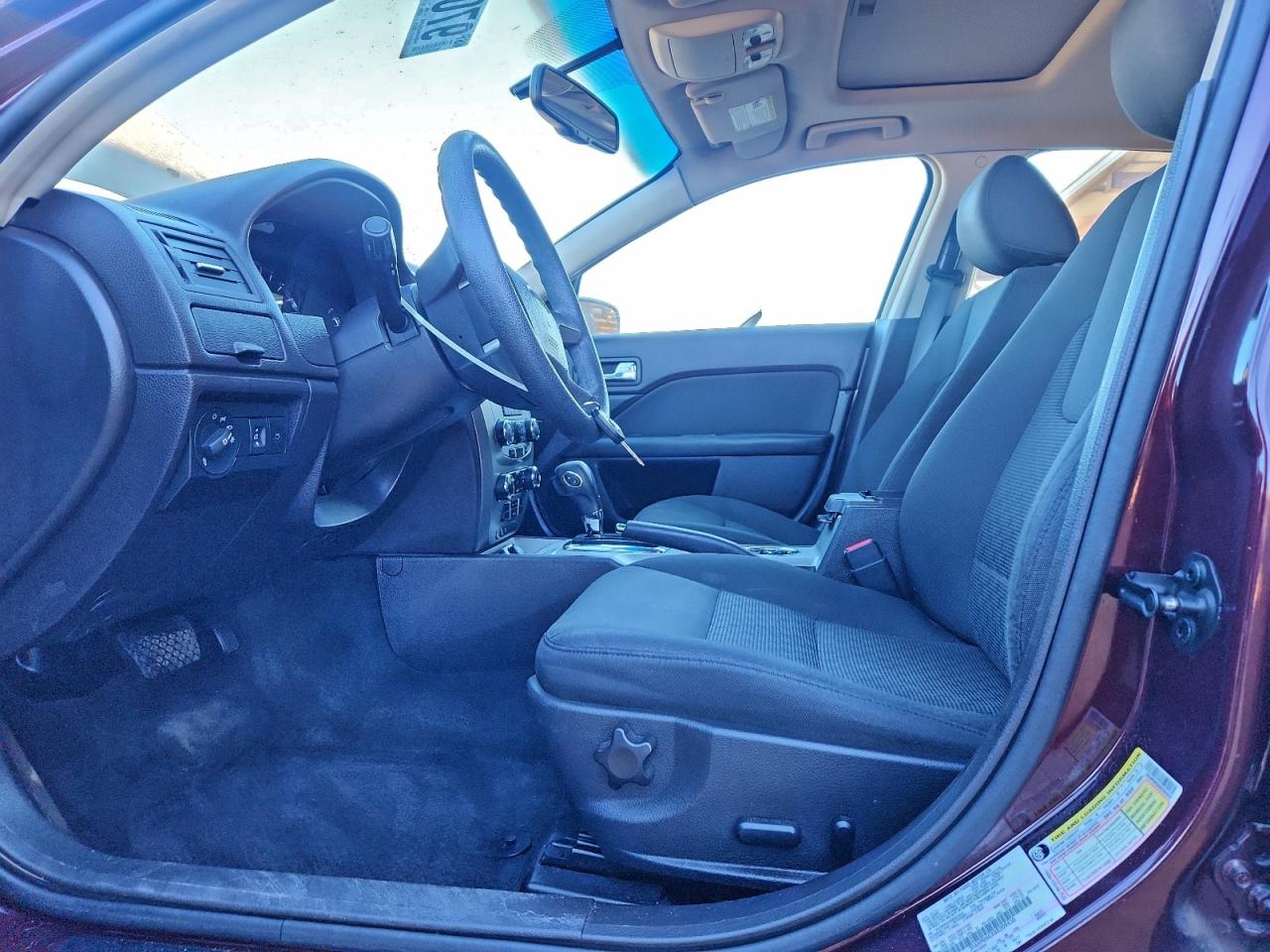 2011 FORD FUSION SE photo 7
