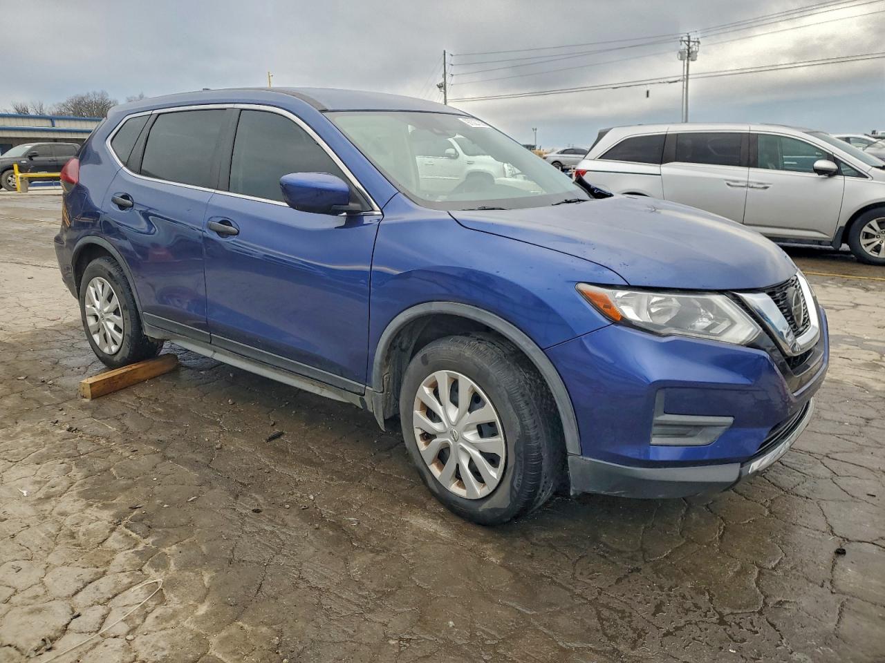 2020 NISSAN ROGUE S photo 7