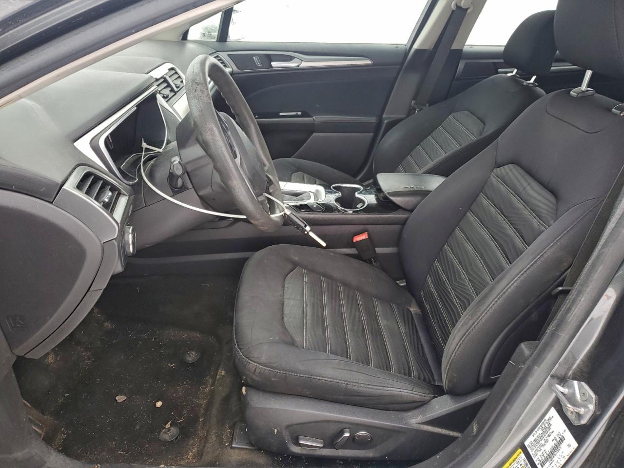 2016 FORD FUSION SE photo 7