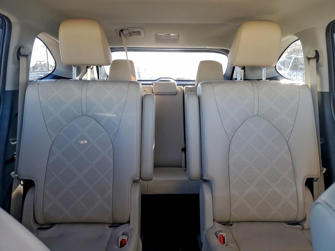 2022 TOYOTA HIGHLANDER PLATINUM photo 10