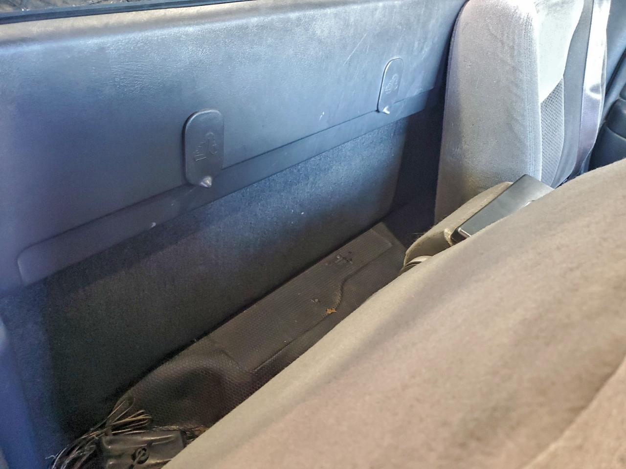 2002 CHEVROLET SILVERADO C1500 photo 19