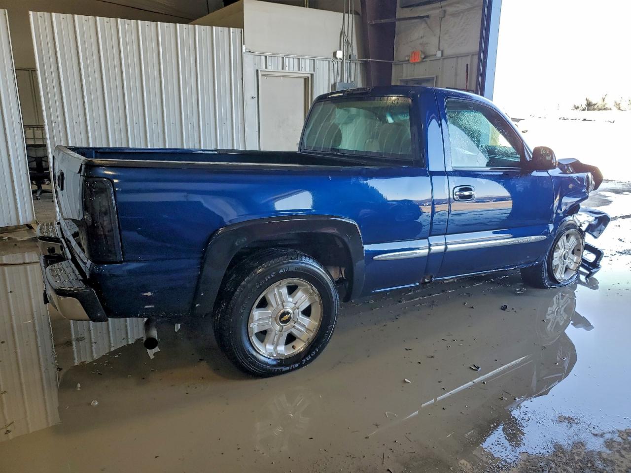 2002 CHEVROLET SILVERADO C1500 photo 5