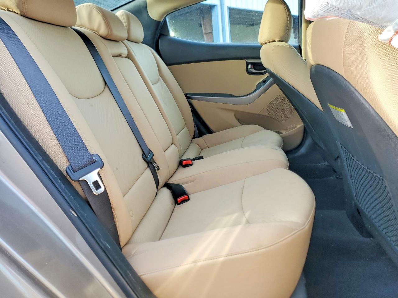 2013 HYUNDAI ELANTRA GLS photo 19