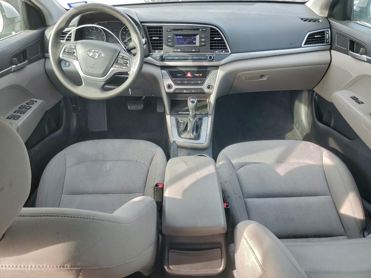 2017 HYUNDAI ELANTRA SE photo 15