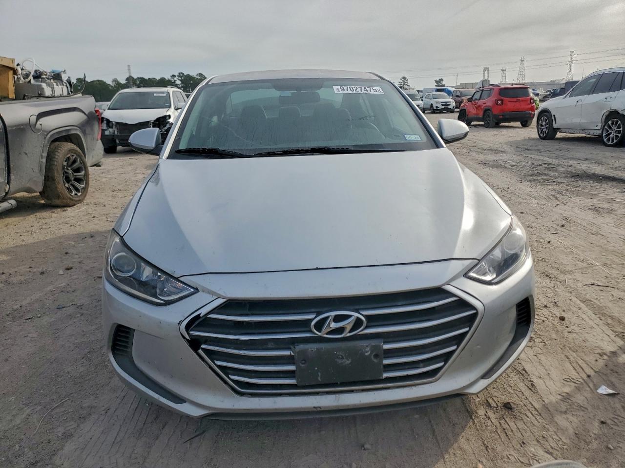 2017 HYUNDAI ELANTRA SE photo 9