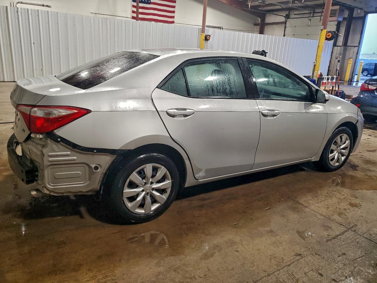 2015 TOYOTA COROLLA L photo 7