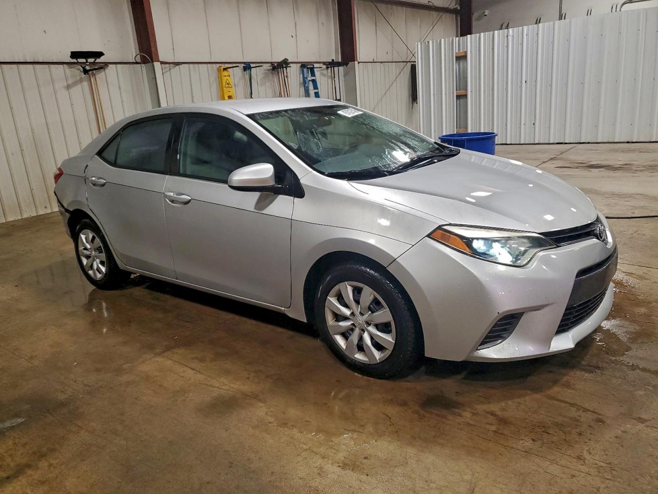 2015 TOYOTA COROLLA L photo 10