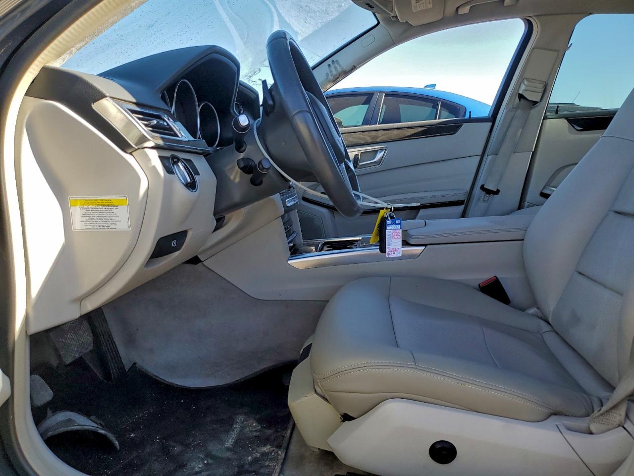 2014 MERCEDES-BENZ E 350 photo 19