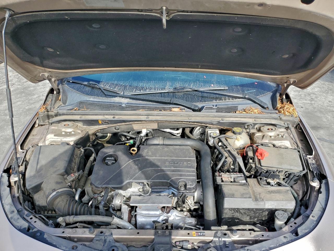 2018 CHEVROLET MALIBU LT photo 11