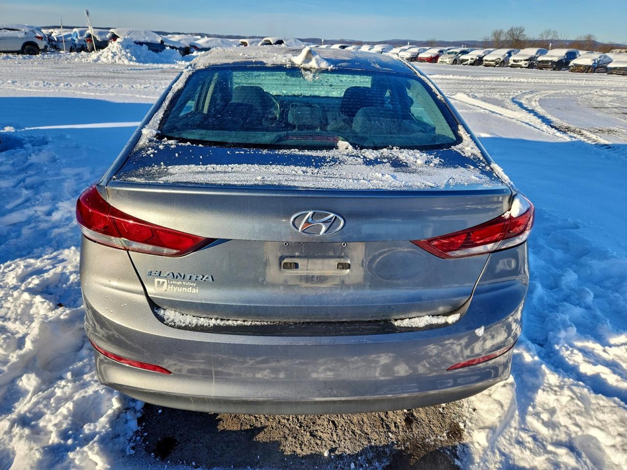 2017 HYUNDAI ELANTRA SE photo 16