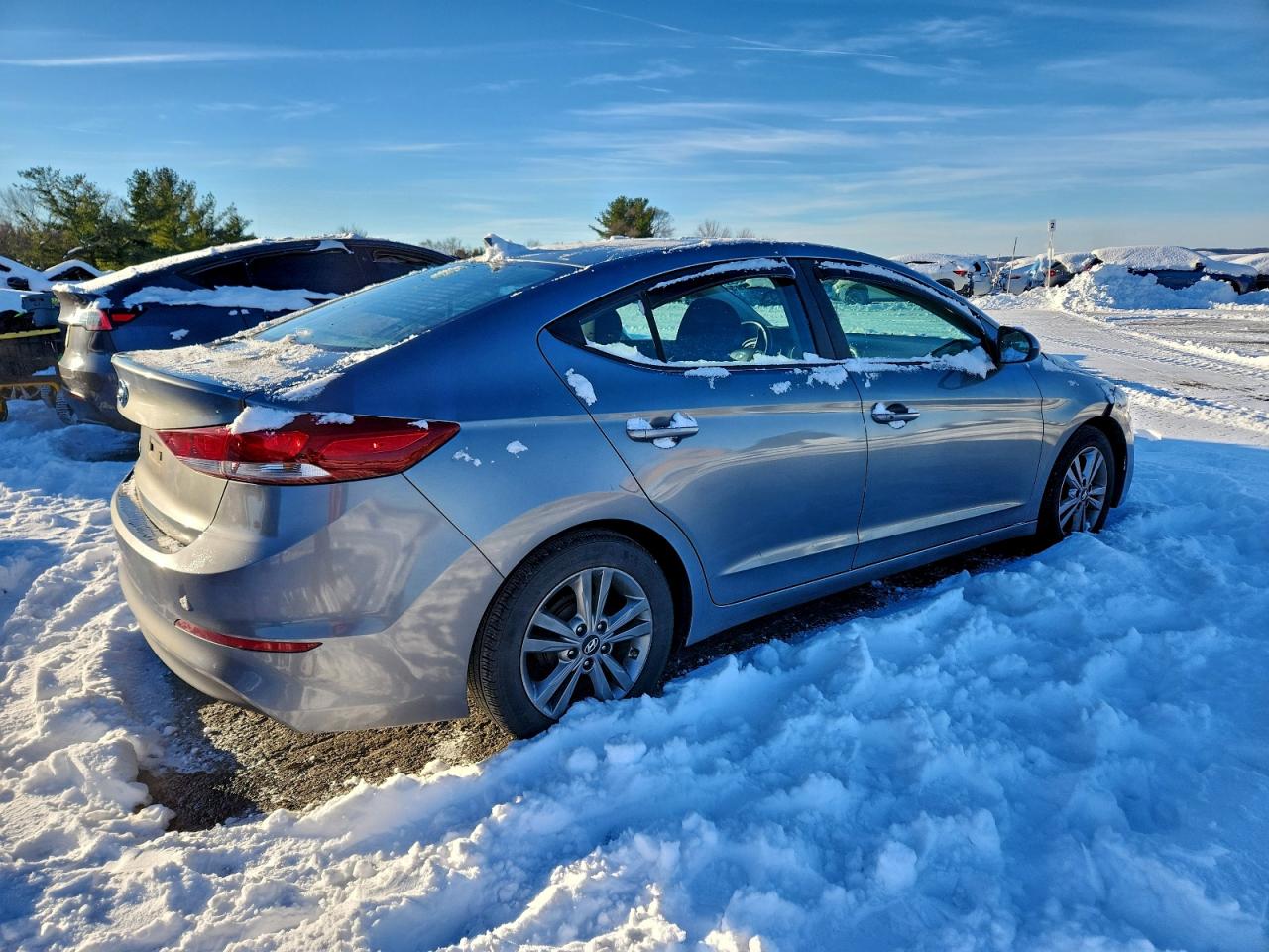 2017 HYUNDAI ELANTRA SE photo 7