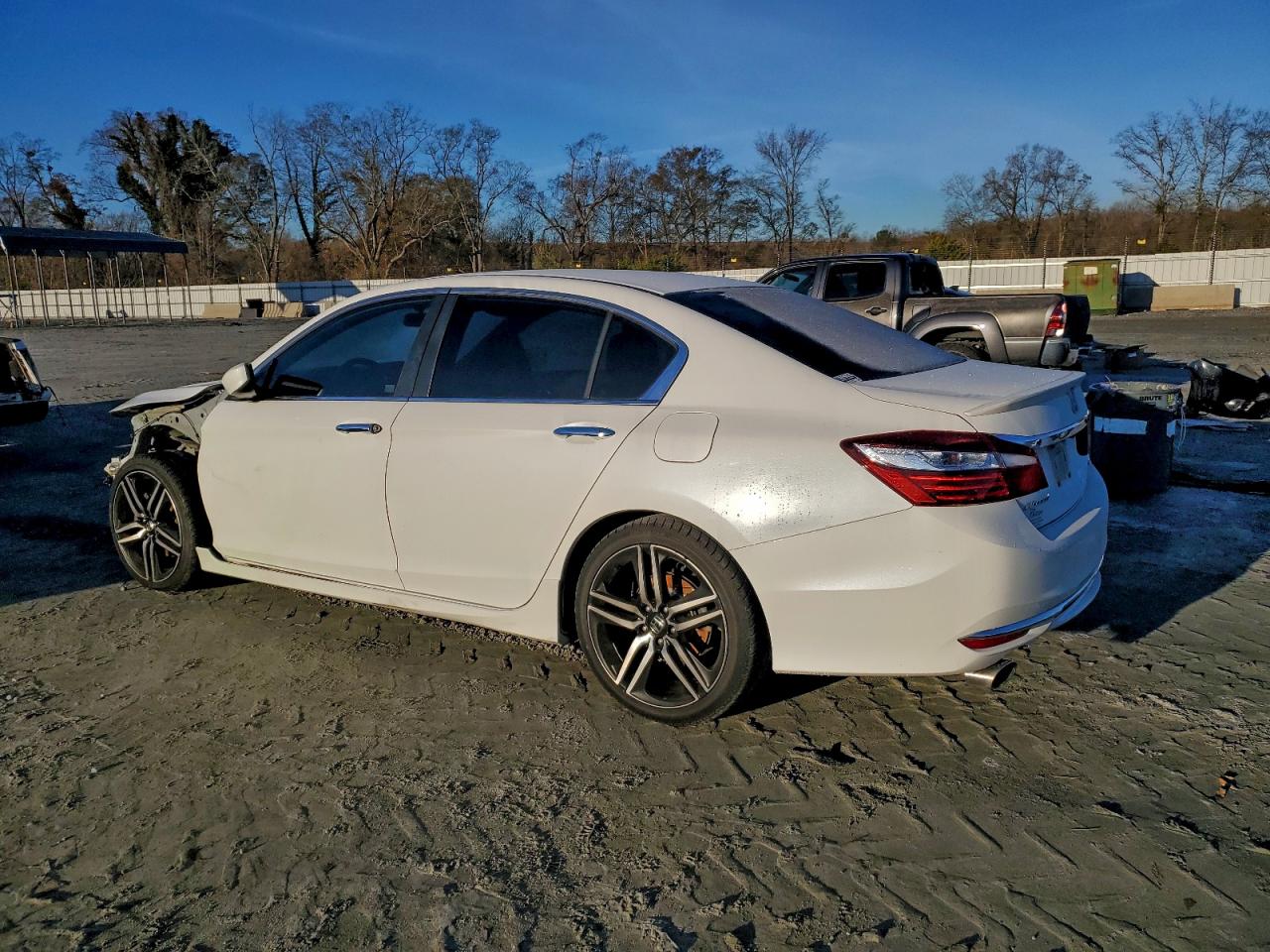 2016 HONDA ACCORD SPORT photo 3