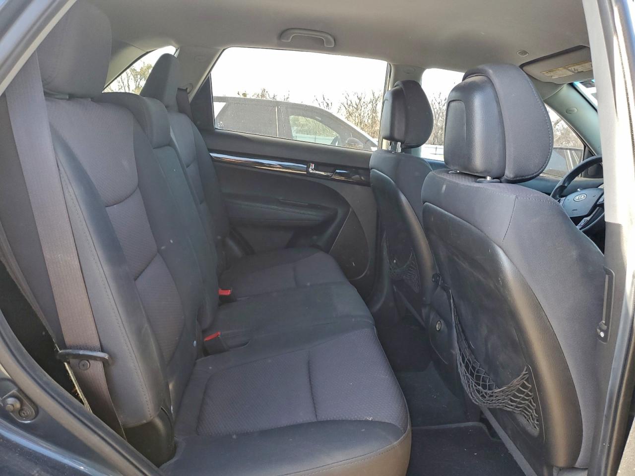 2011 KIA SORENTO BASE photo 21