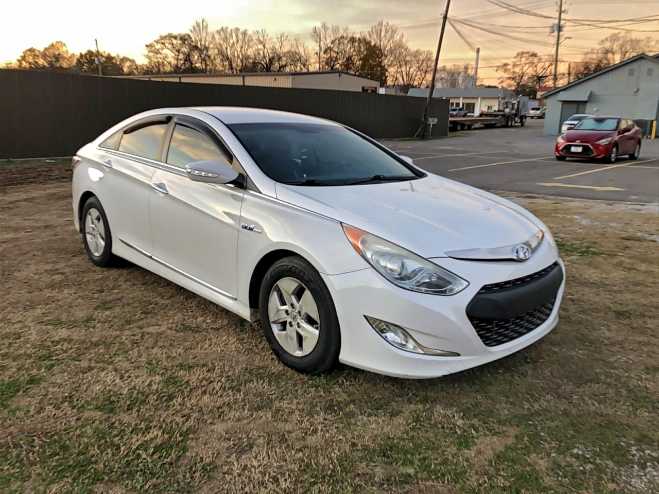 2012 HYUNDAI SONATA