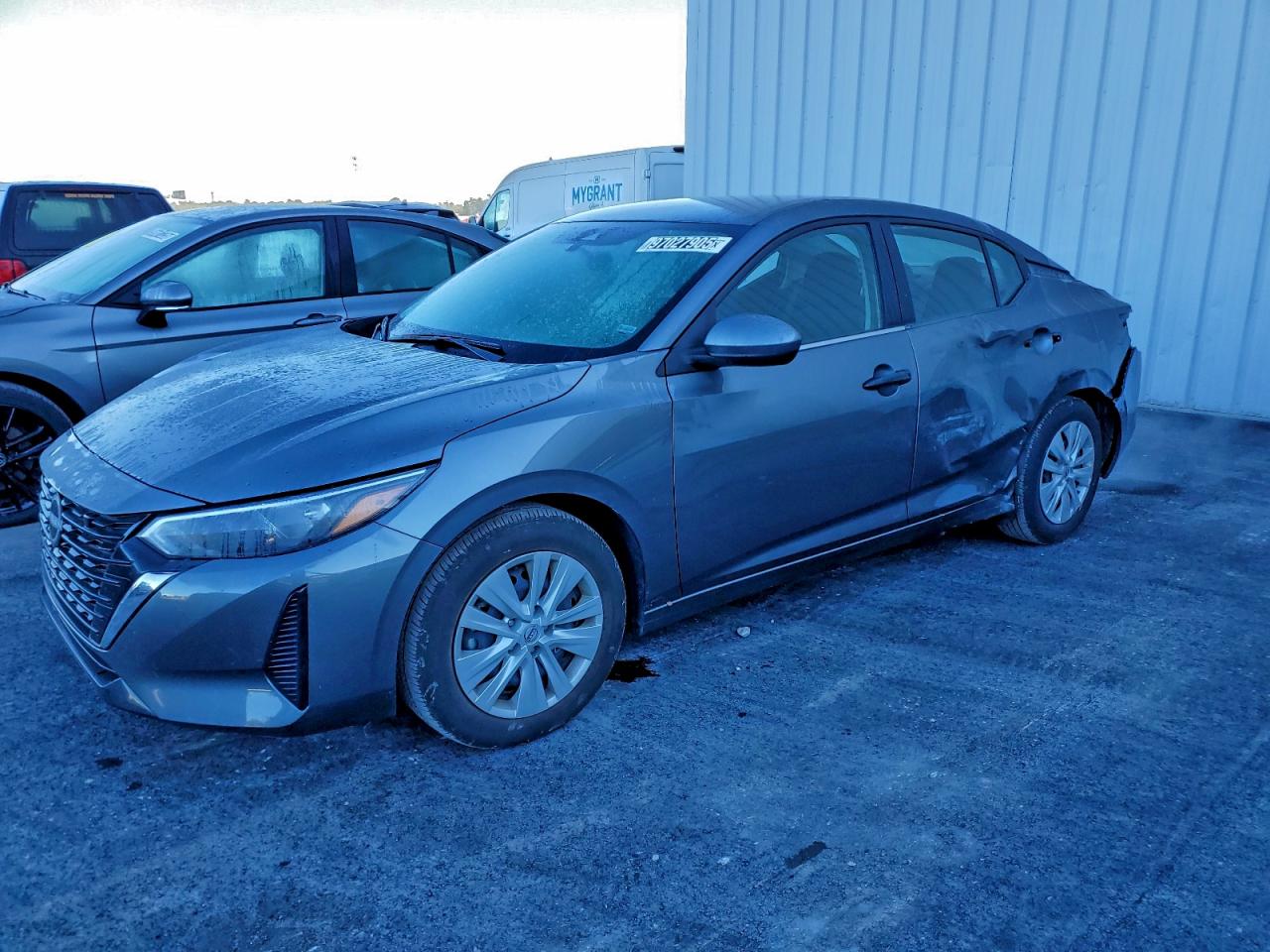 2025 NISSAN SENTRA