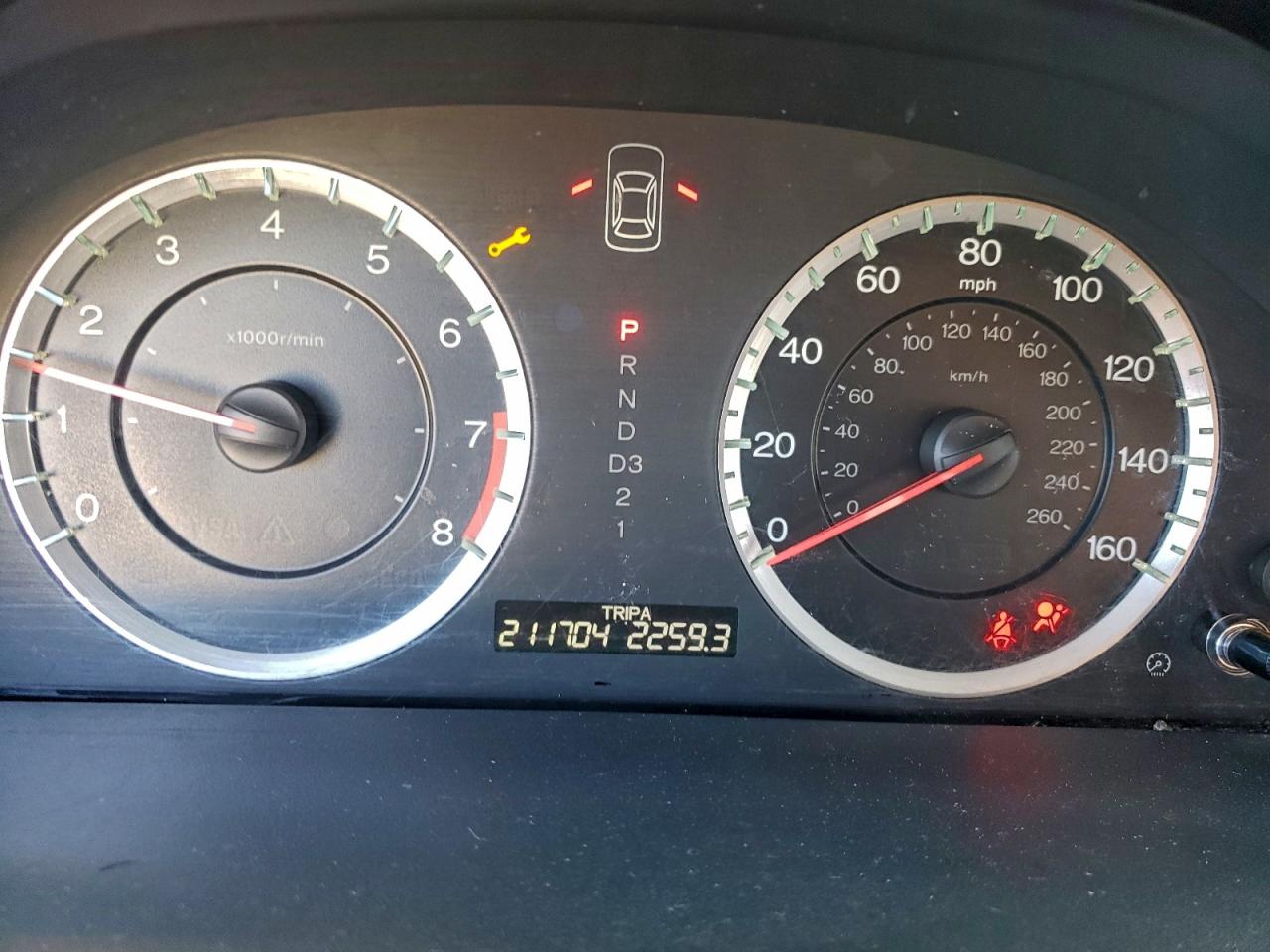 2010 HONDA ACCORD LX photo 9