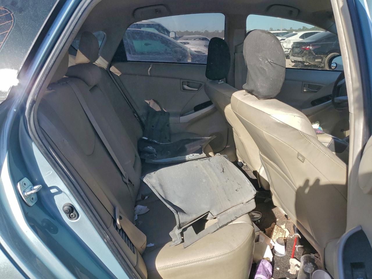 2014 TOYOTA PRIUS photo 10