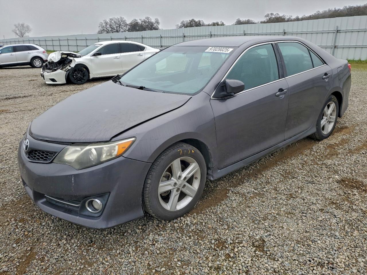 2014 TOYOTA CAMRY