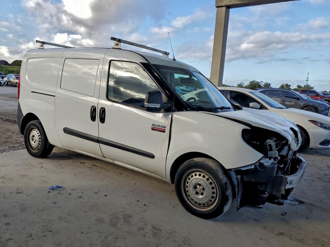 2020 RAM PROMASTER CITY DELIVERY VAN photo 4