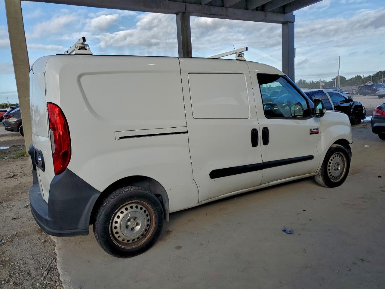 2020 RAM PROMASTER CITY DELIVERY VAN photo 3