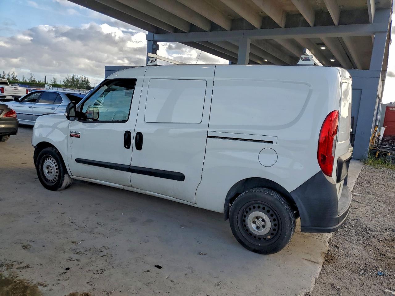 2020 RAM PROMASTER CITY DELIVERY VAN photo 2
