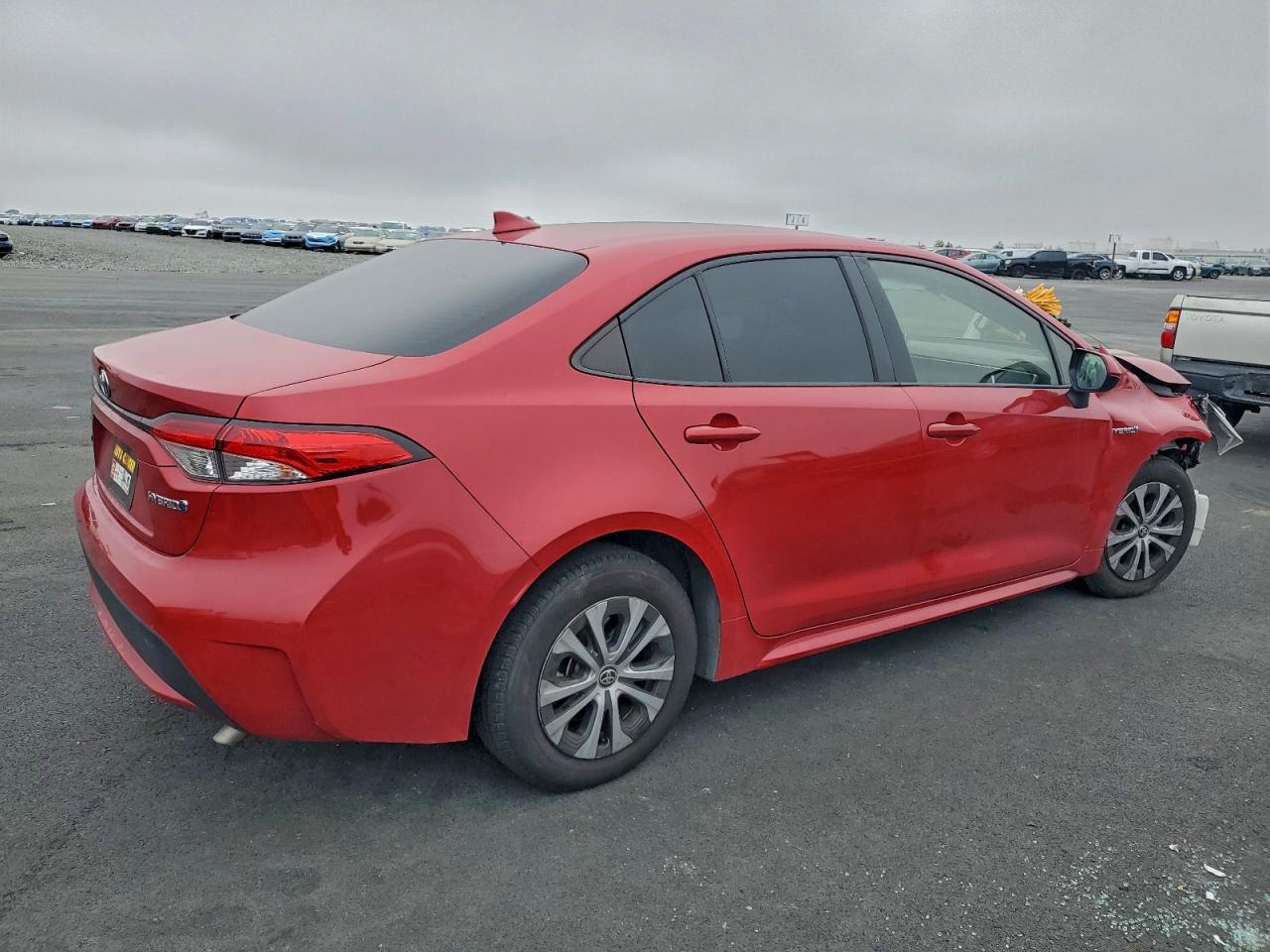 2021 TOYOTA COROLLA LE photo 5