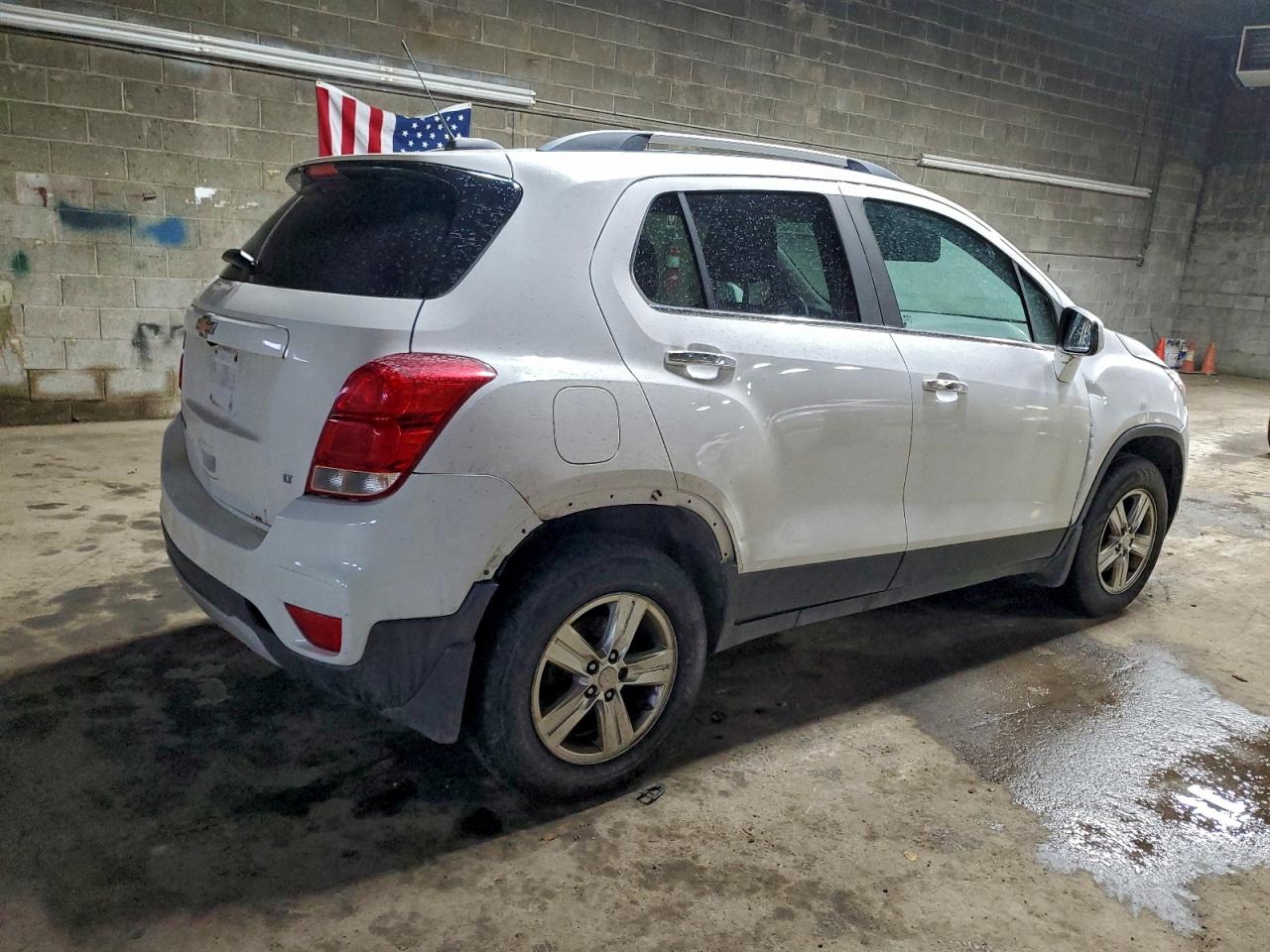 2017 CHEVROLET TRAX 1LT photo 7