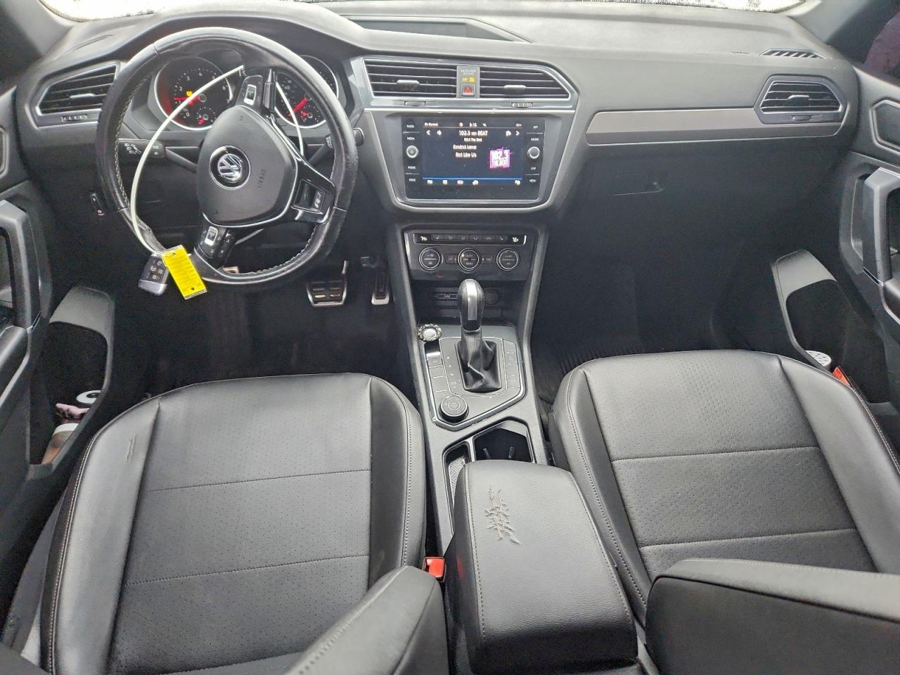 2020 VOLKSWAGEN TIGUAN SE photo 15