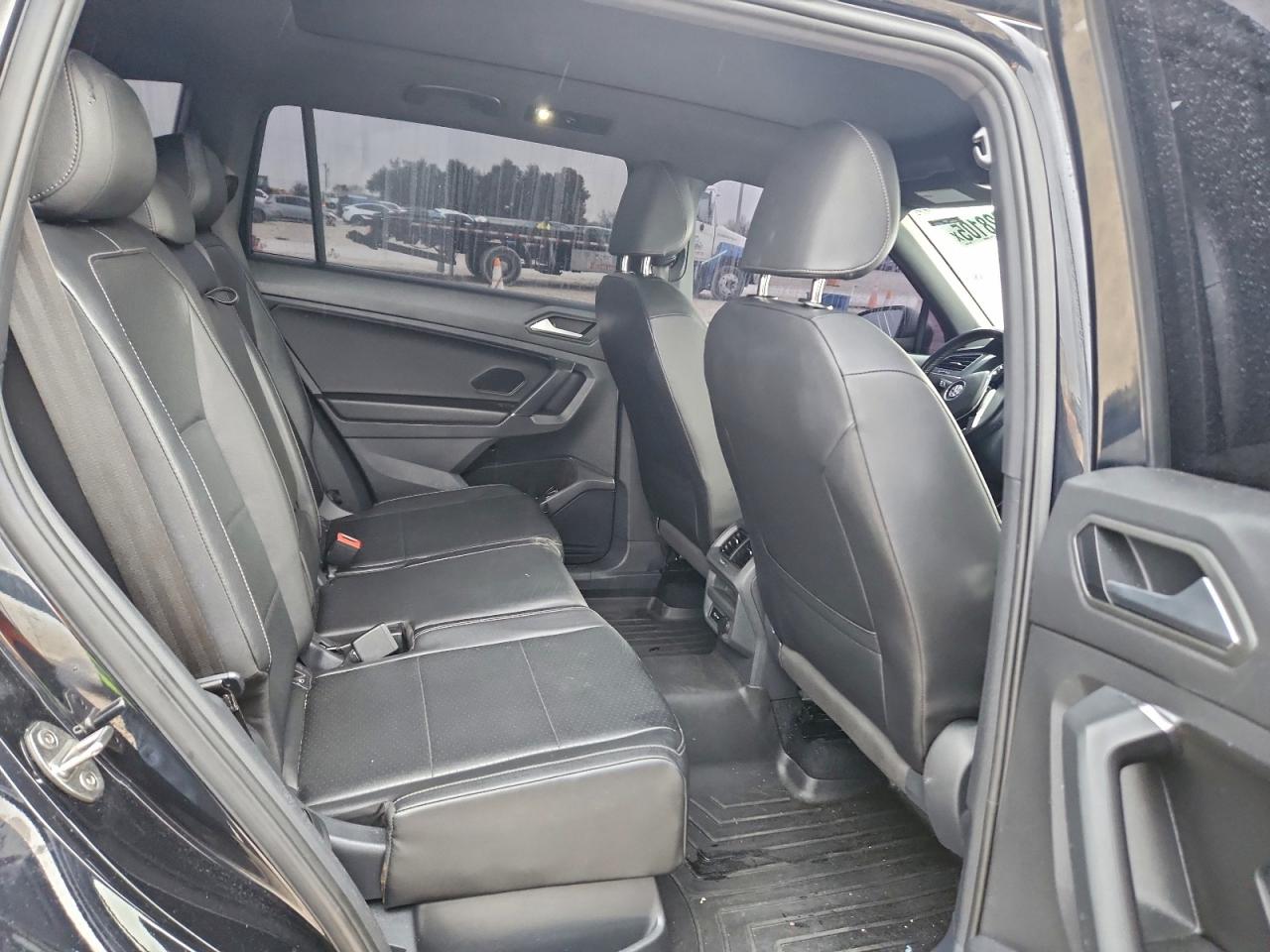 2020 VOLKSWAGEN TIGUAN SE photo 21