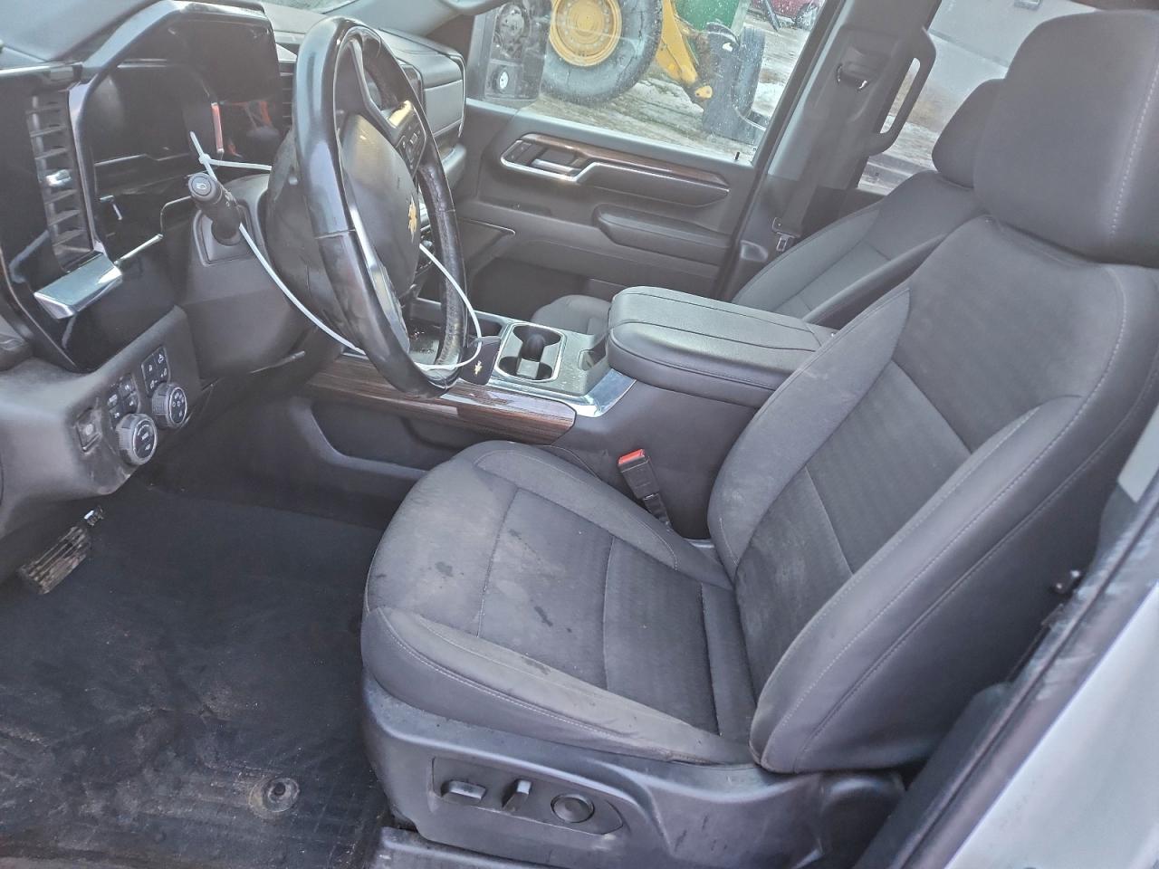 2024 CHEVROLET SILVERADO K2500 HEAVY DUTY LT photo 13
