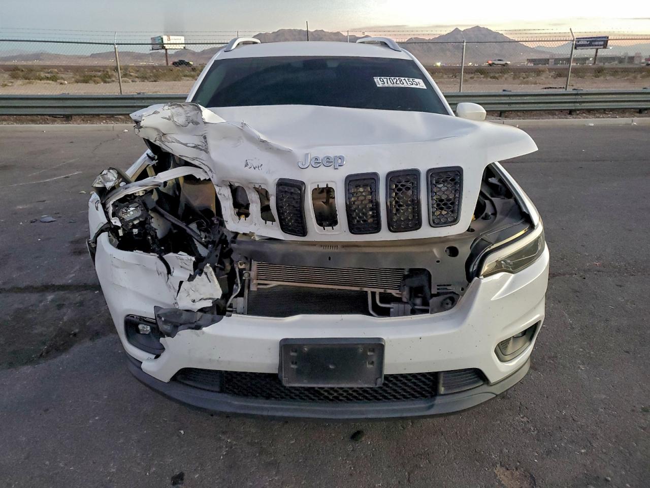 2019 JEEP CHEROKEE LATITUDE photo 9