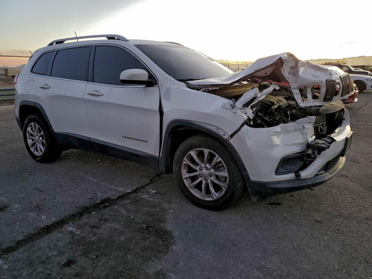 2019 JEEP CHEROKEE LATITUDE photo 7
