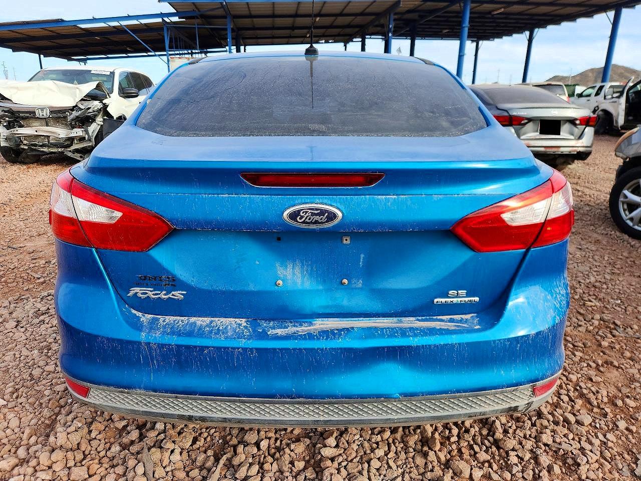 2014 FORD FOCUS SE photo 11