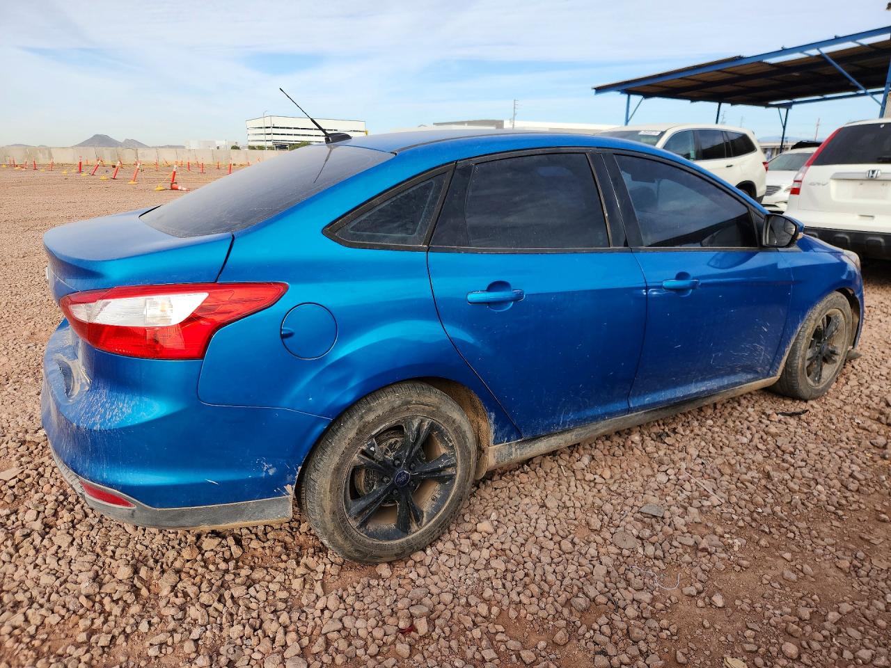 2014 FORD FOCUS SE photo 5