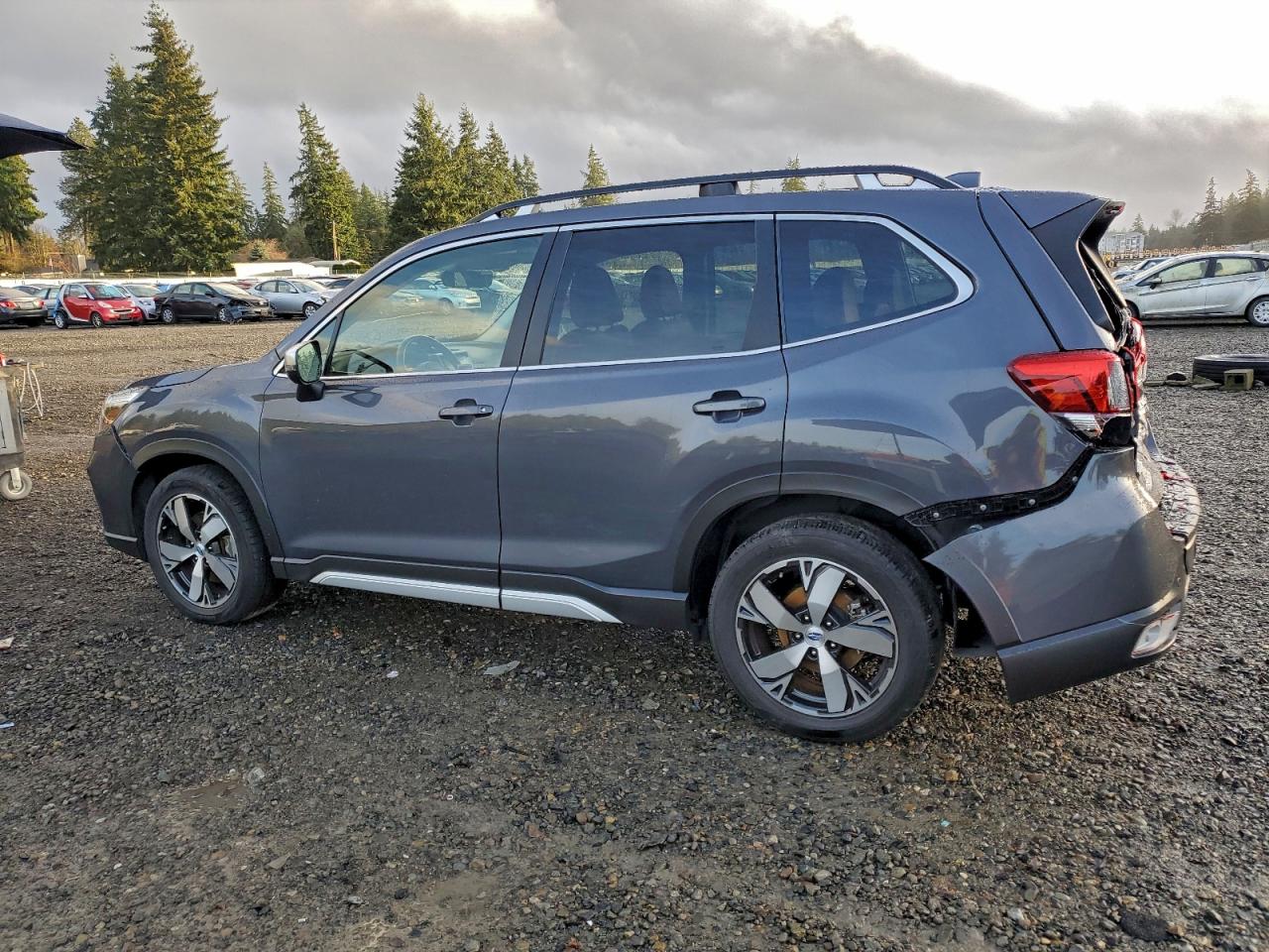 2020 SUBARU FORESTER TOURING photo 3