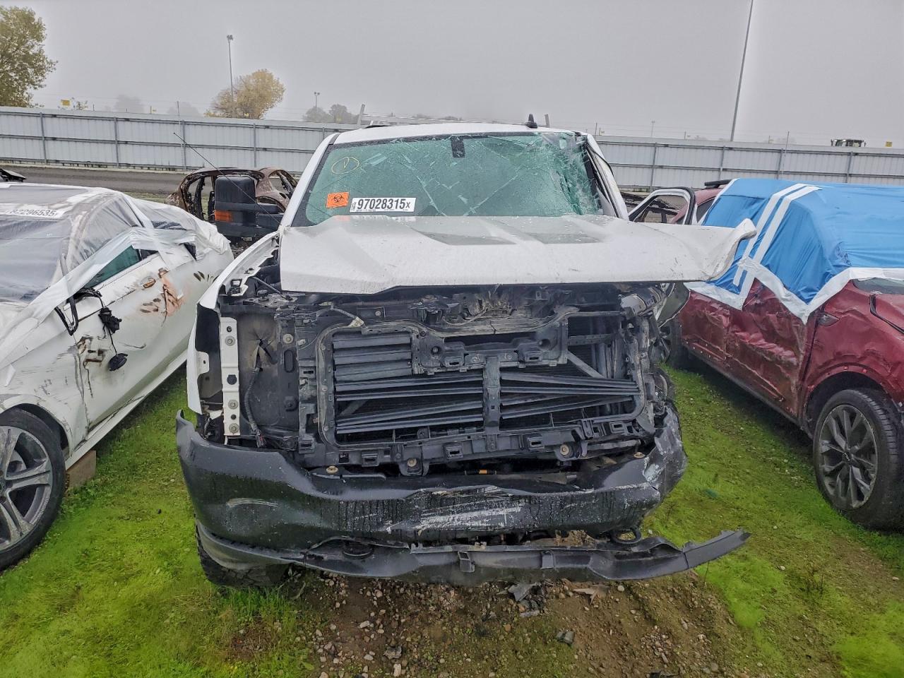 2017 CHEVROLET SILVERADO K1500 photo 13