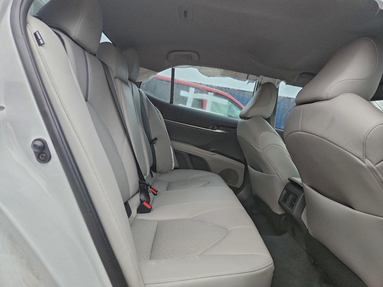 2024 TOYOTA CAMRY XLE photo 28