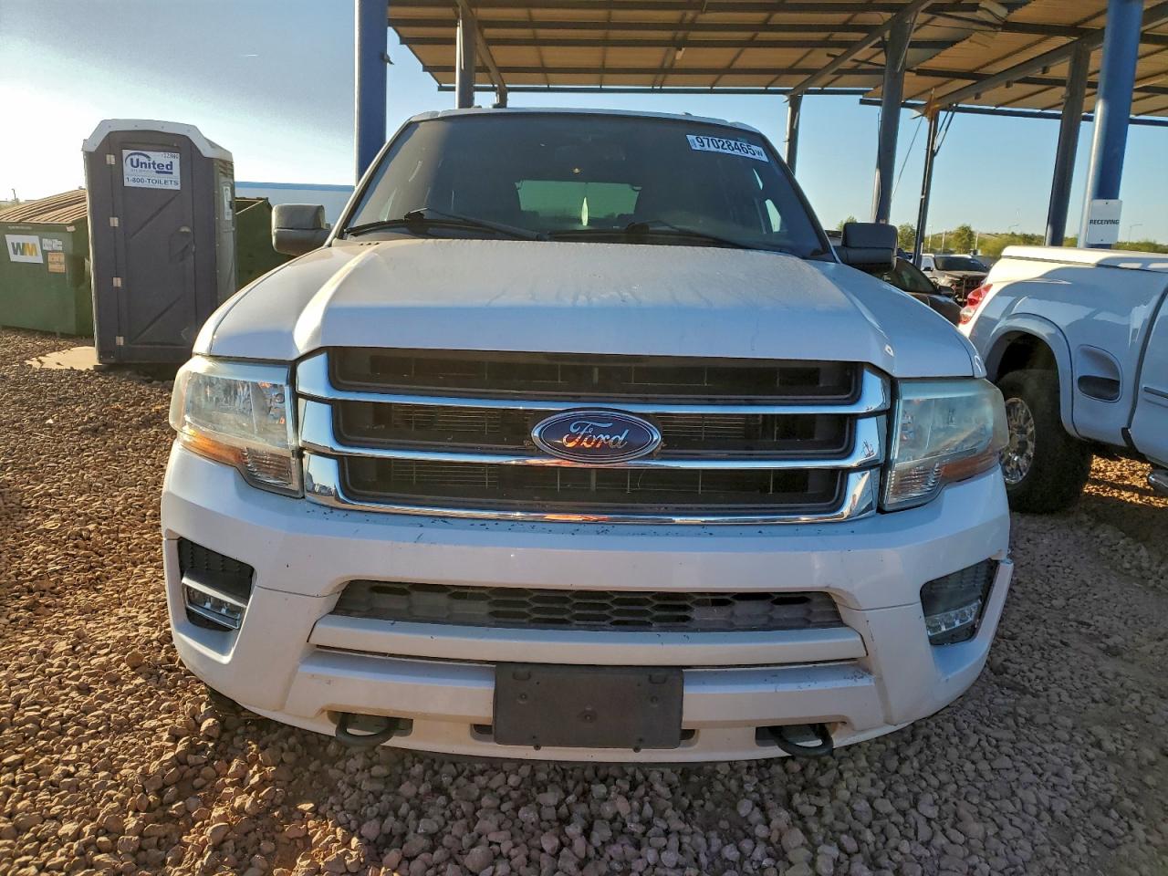 2015 FORD EXPEDITION EL XLT photo 5