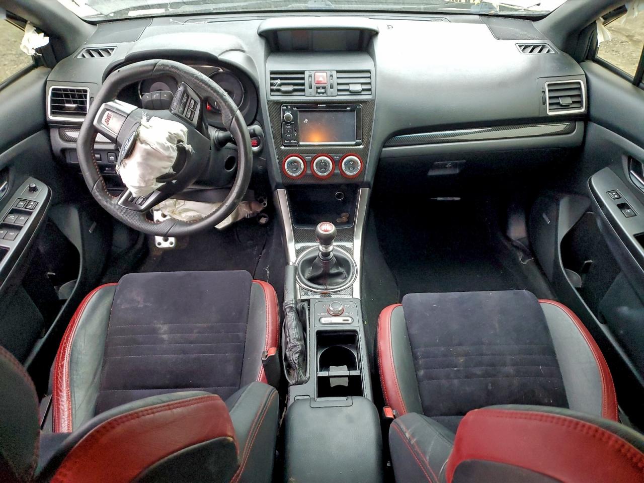 2015 SUBARU WRX STI photo 8