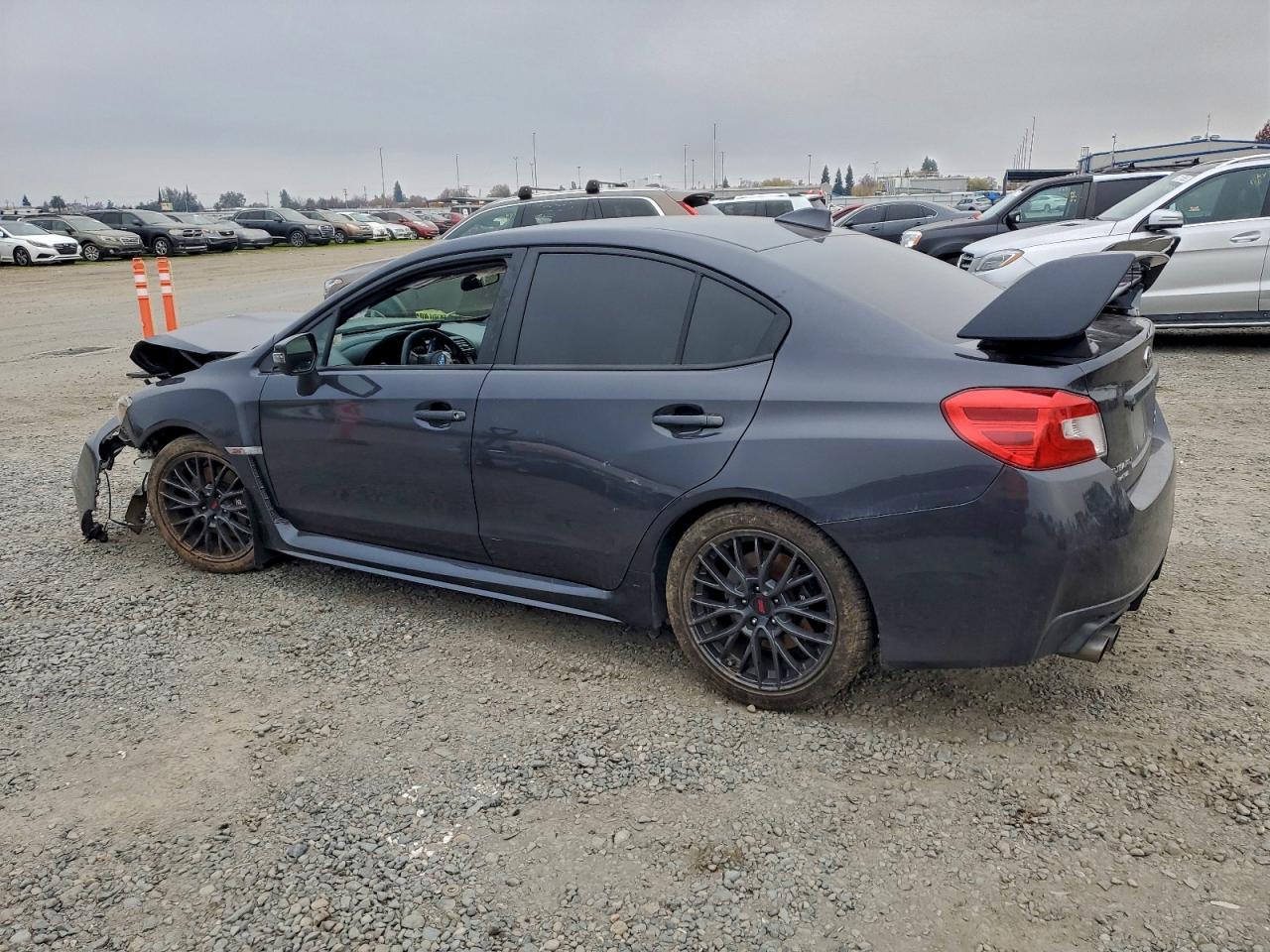 2015 SUBARU WRX STI photo 2