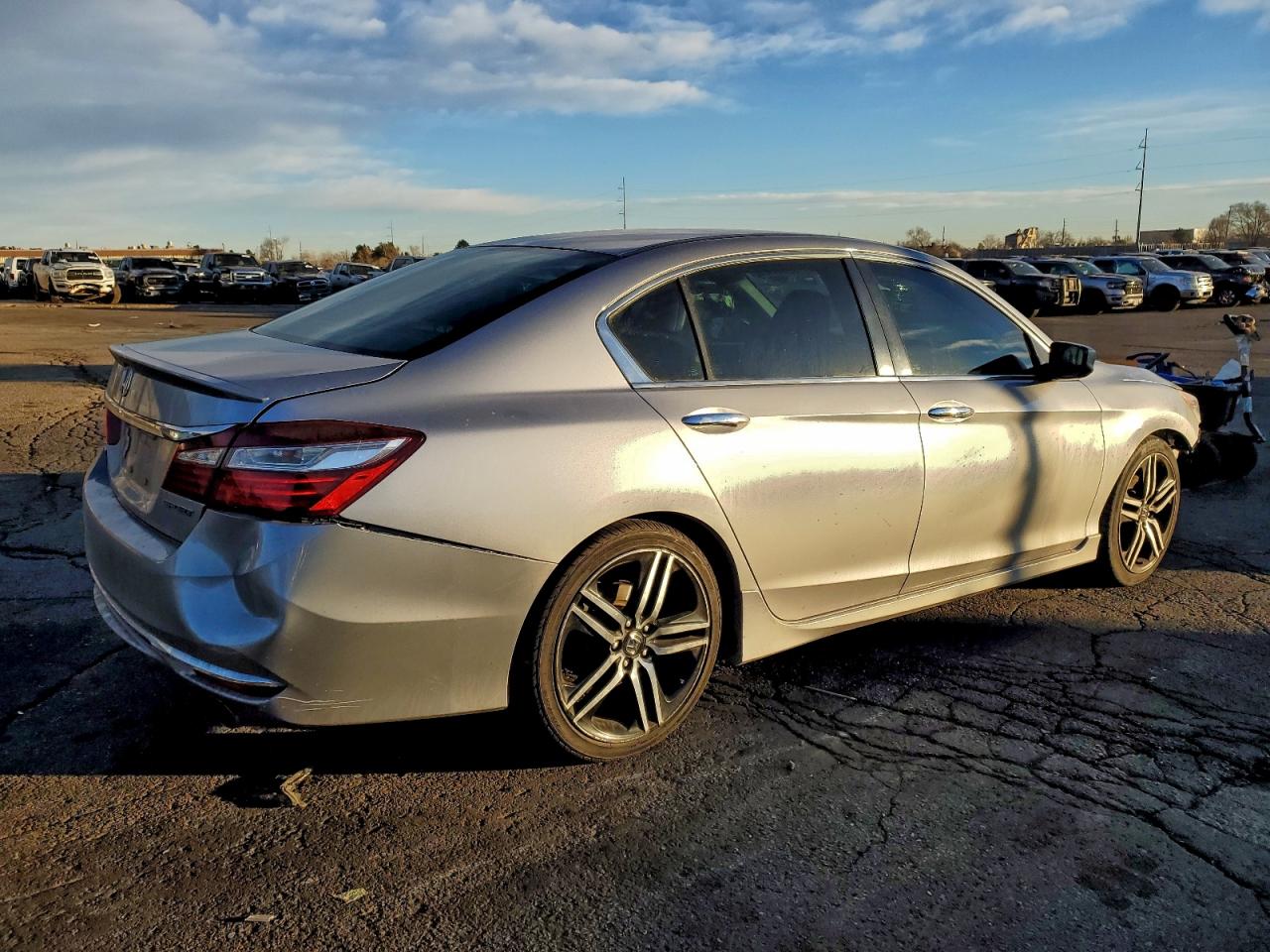 2016 HONDA ACCORD SPORT photo 3