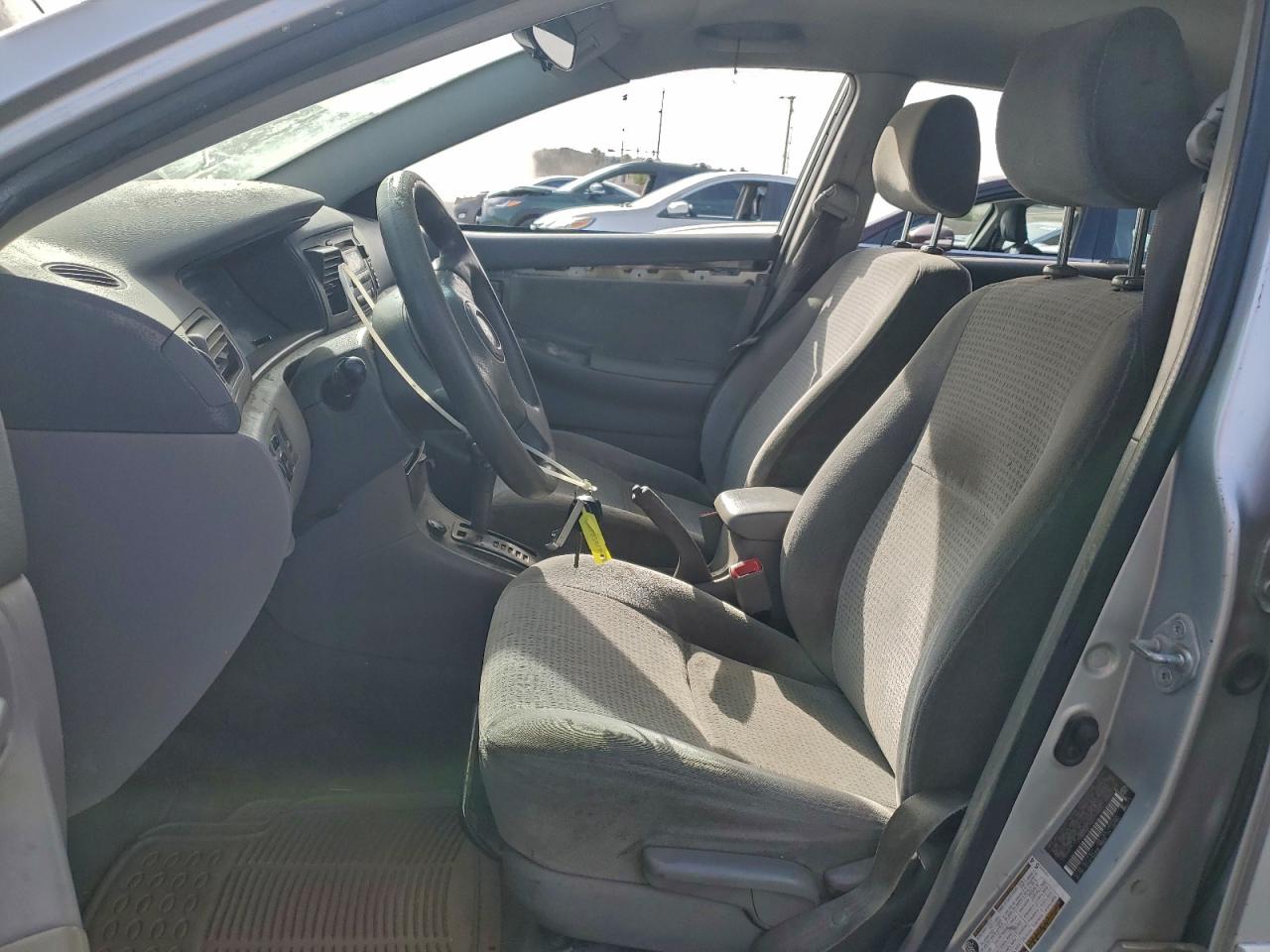 2006 TOYOTA COROLLA CE photo 7